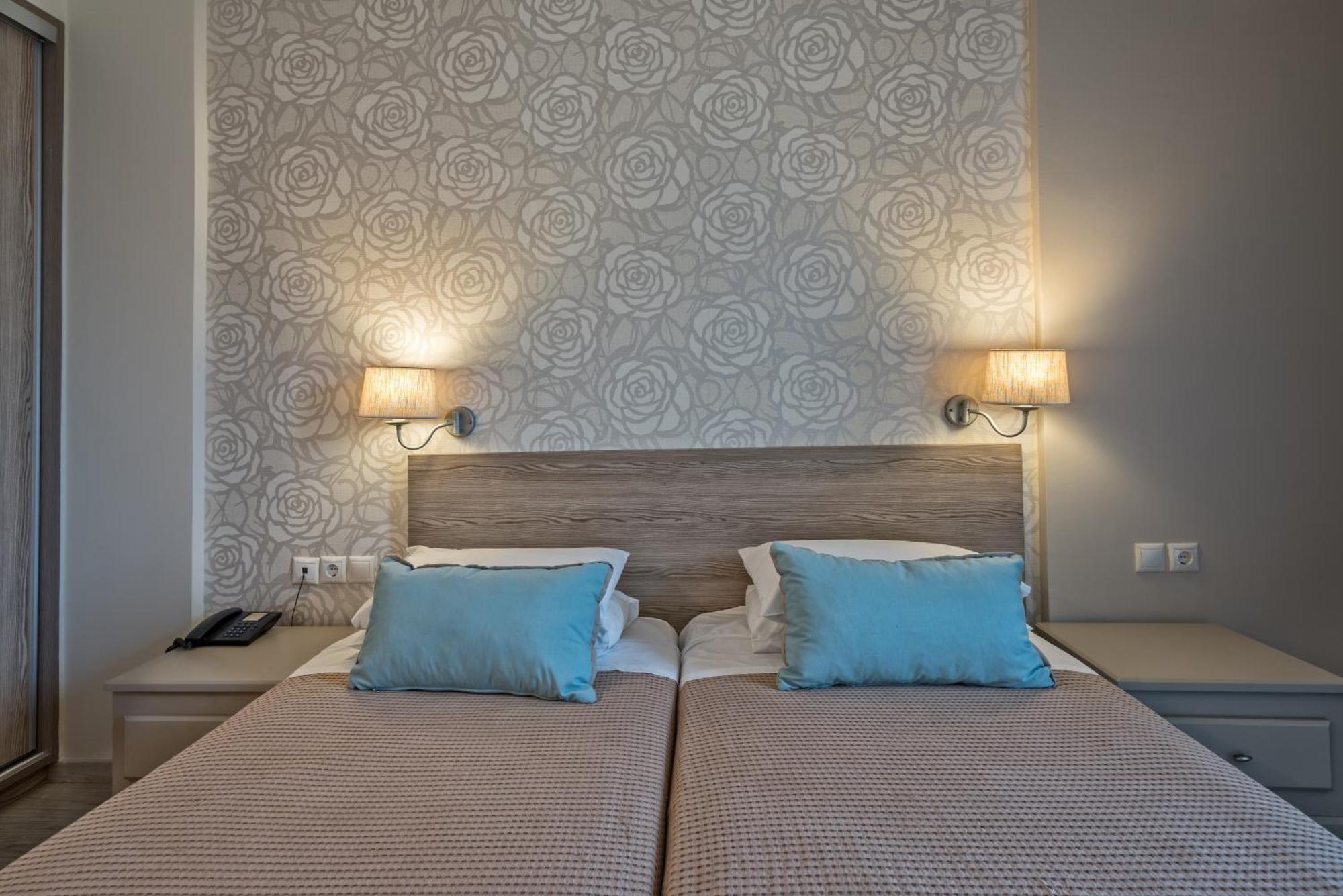 Lefkoniko Beach & Icarus Suite Apts Rethymno Esterno foto